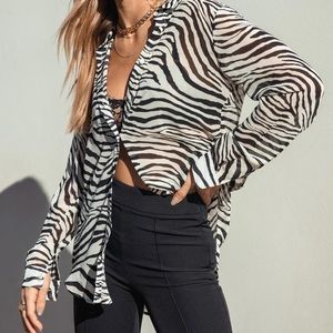 NWT Princess Polly Ziggy Shirt Pink US 2/ AU 6